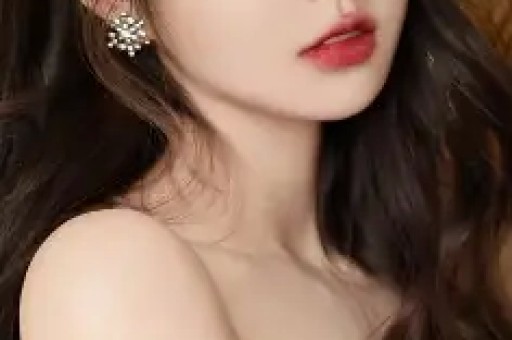 知名女网红翻车每天收入几万礼物却被曝光是AI生成的人物